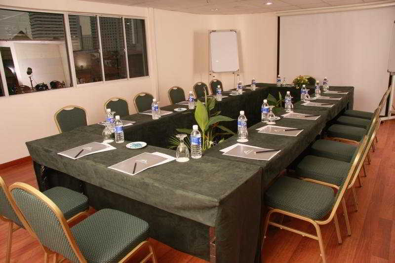 Erya By Suria Johor Bahru Hotel Exterior foto